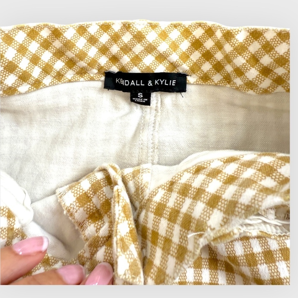 Kendall & Kylie Yellow Gingham Mini Skirt - Picture 3 of 3